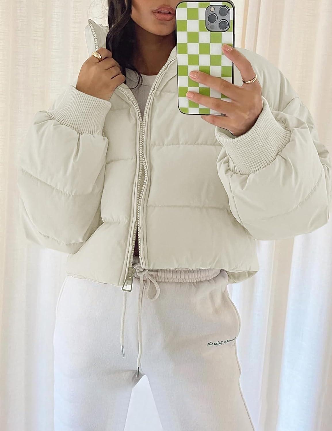 imageGihuo Womens Winter Puffer Jacket Cropped Lightweight Zip Up Padded Coat Oversized Stand Collar Short Quilted JacketsBeige