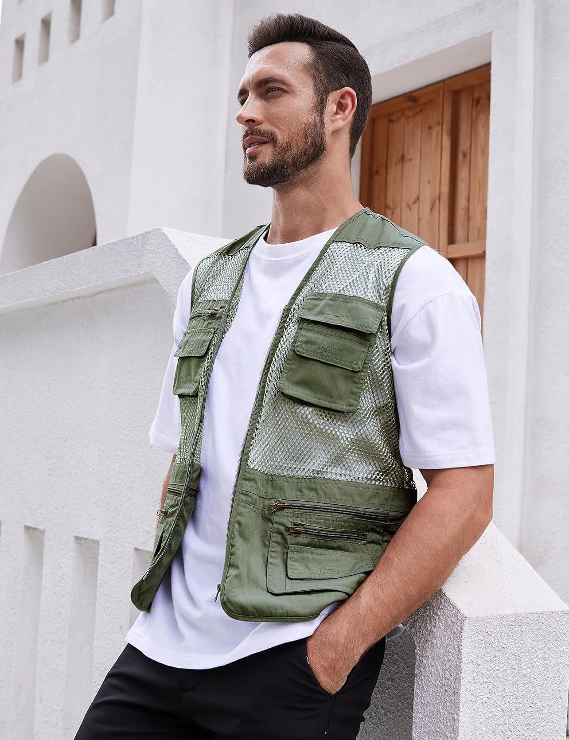 imageGihuo Mens Fishing Safari Vest with Pockets for Summer TravelGreen