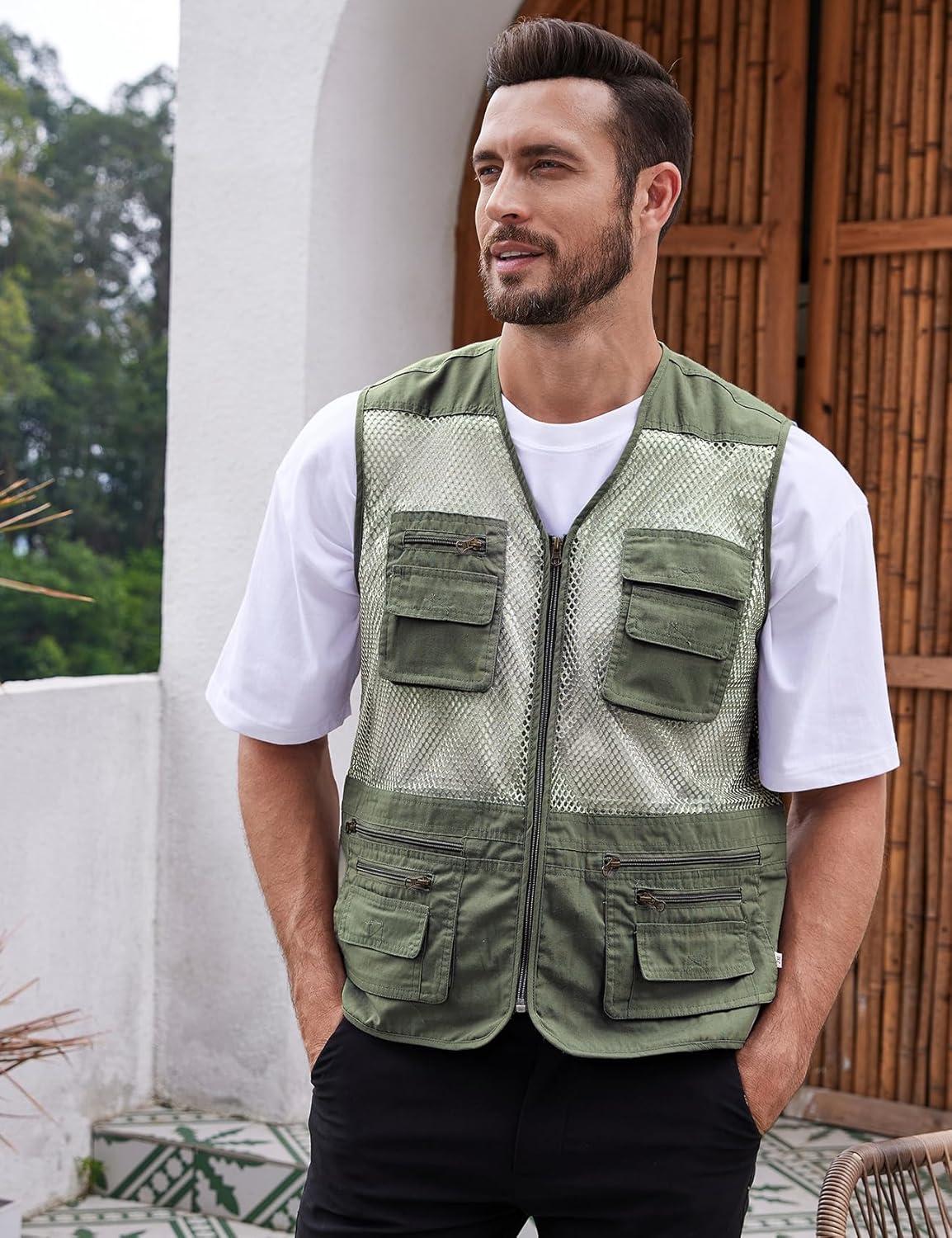 imageGihuo Mens Fishing Safari Vest with Pockets for Summer TravelGreen