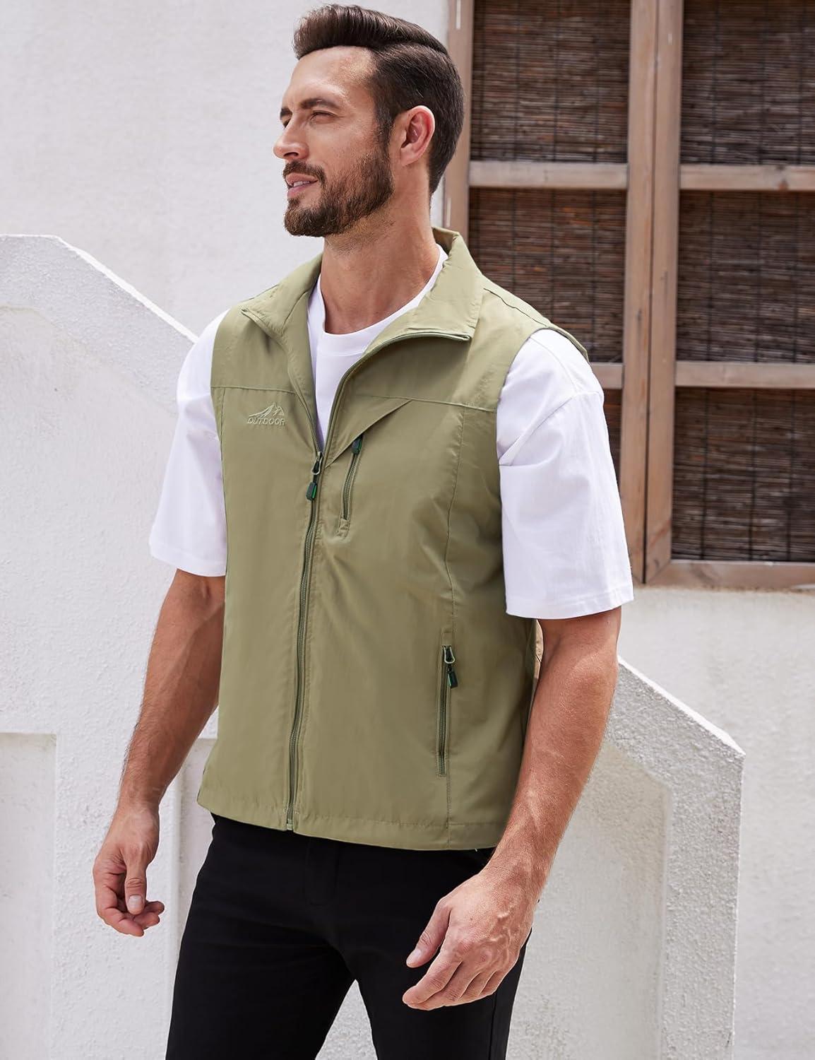 imageGihuo Mens Lightweight Softshell Sleeveless Golf Vest with Zipper Pockets for Travel Hiking Fishing Safari OutwearKhaki