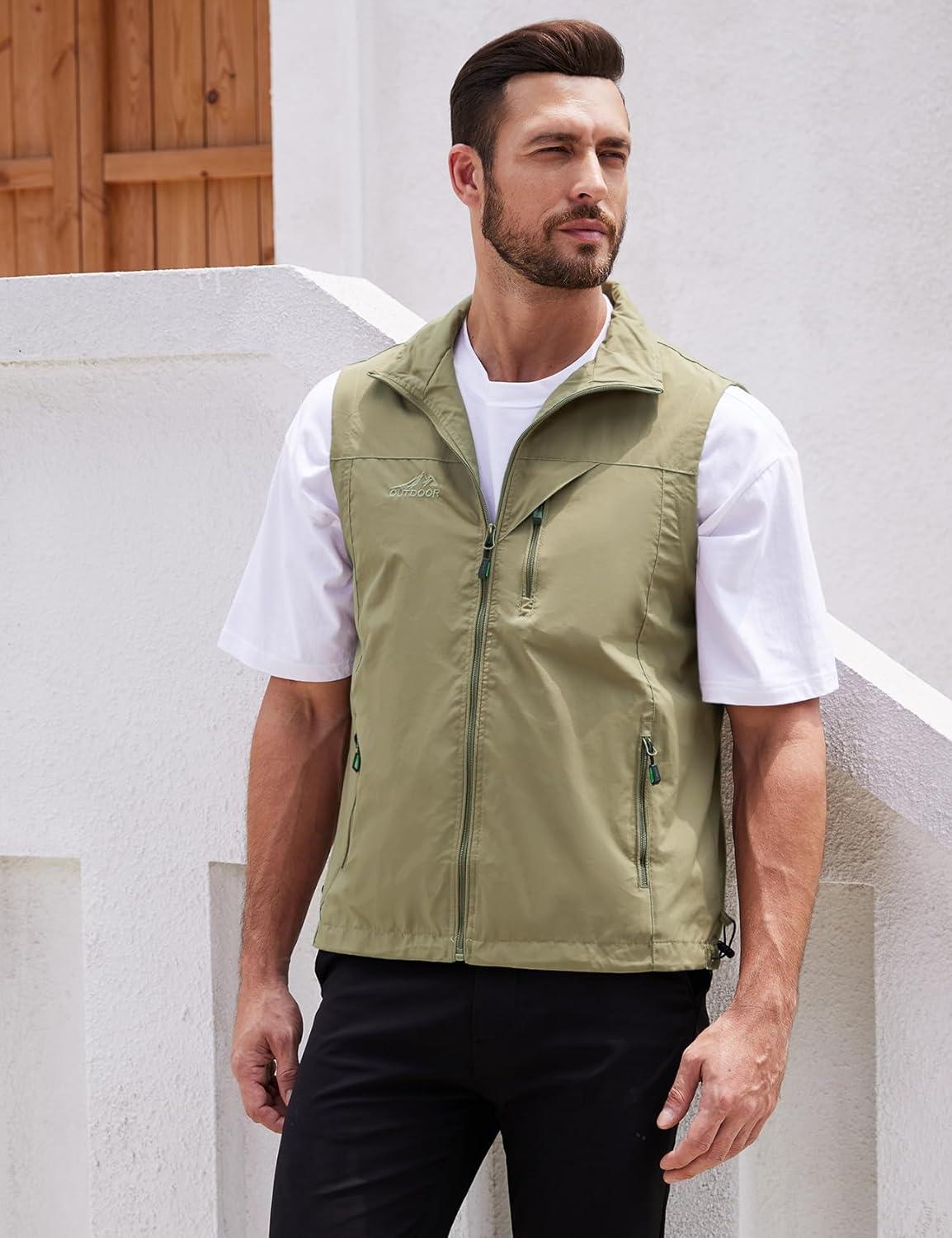 imageGihuo Mens Lightweight Softshell Sleeveless Golf Vest with Zipper Pockets for Travel Hiking Fishing Safari OutwearKhaki